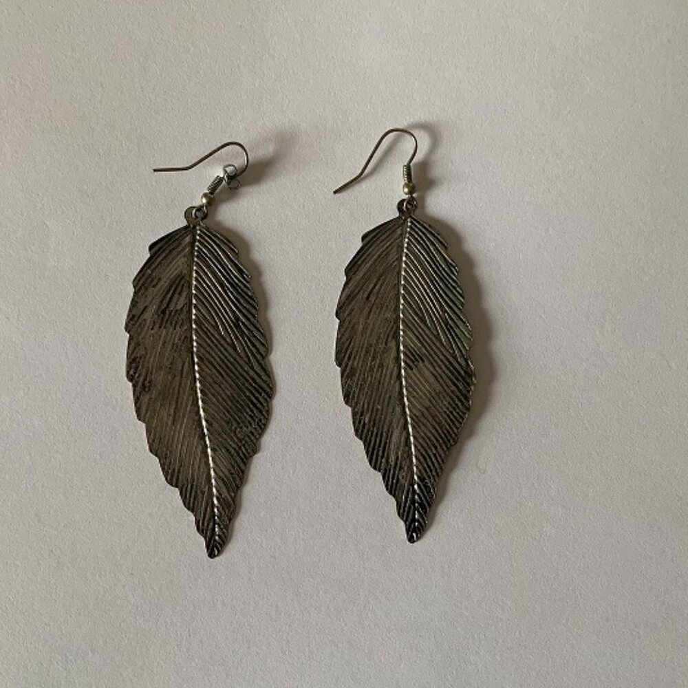 Leaf Dangle Earrings